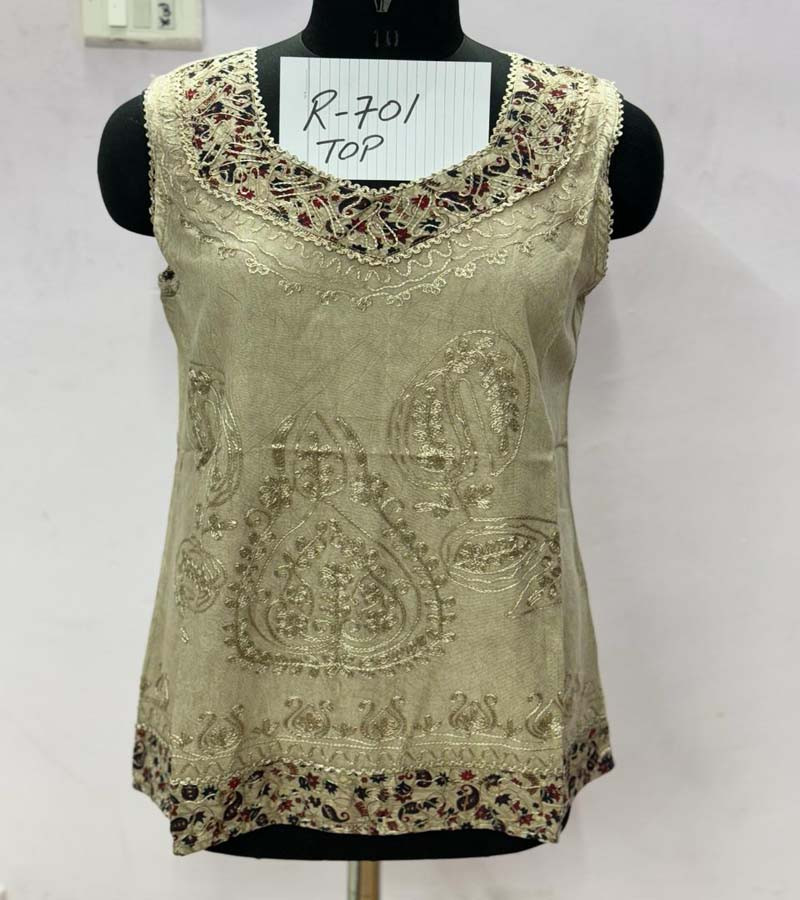 Embroidery Work Cotton Stone Wash Fabric Top GC-AP-1301