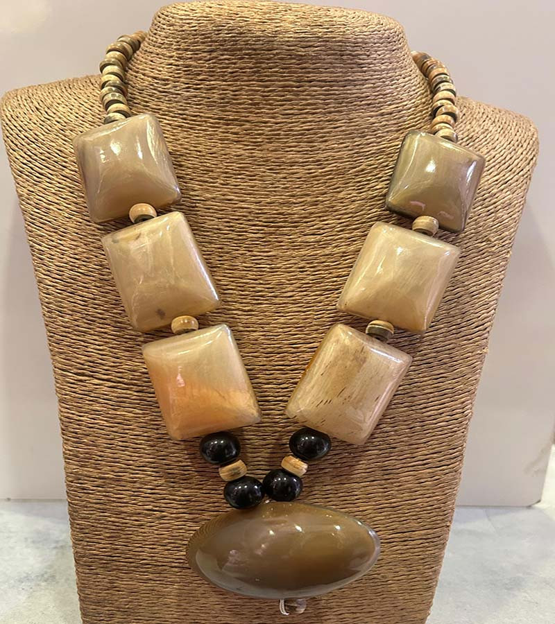 Horn Beads Necklaces GC-NK-581