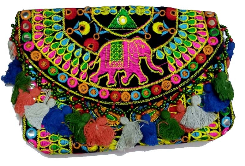 Embroidery Work Women Fashion Hand Clutches GC-BG-167