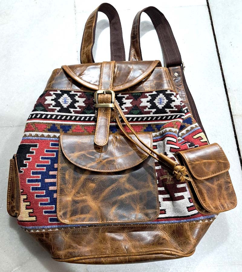 Leather Bags  Back-Pack For Traveling Uses GC-BG-866