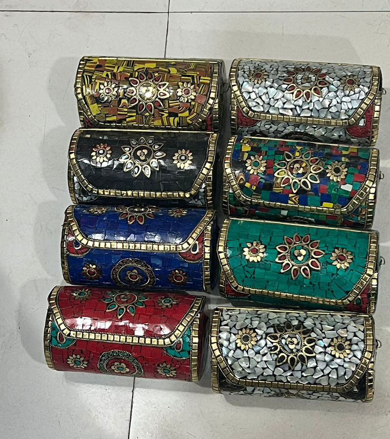 Luxury Quality Mosaic Beads Work Ladies Fashion Metal  Purses GC-BG-855