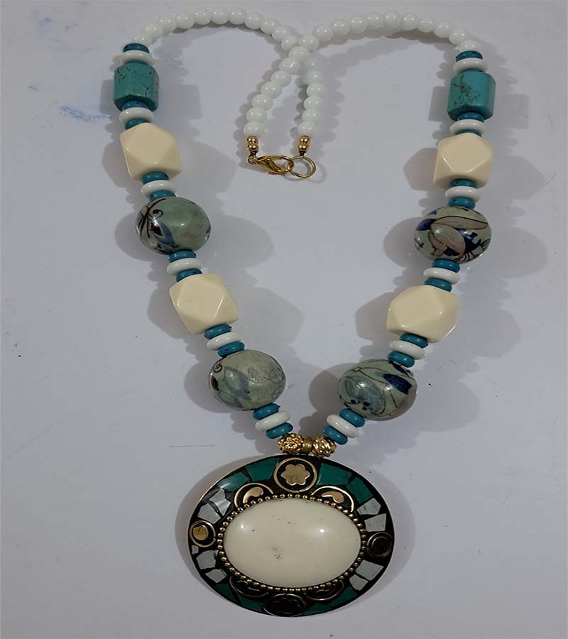 Mosaic Pendent Resin  Beads Necklaces GC-NK-560