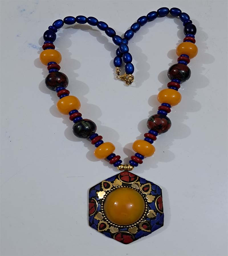 Mosaic Pendent Resin  Beads Necklaces GC-NK-559