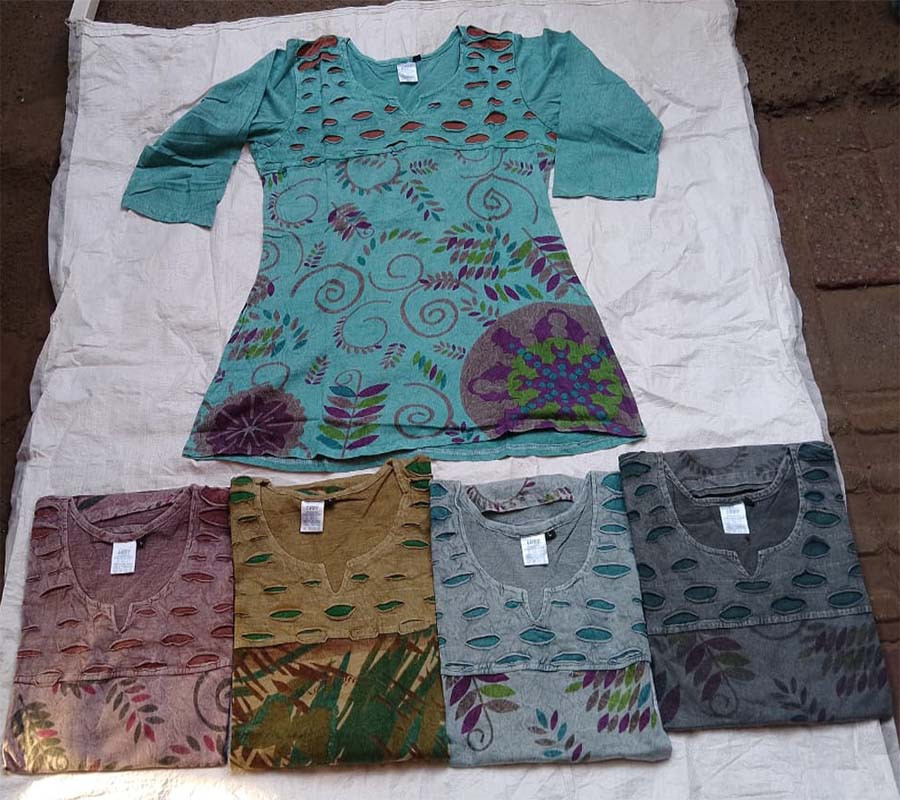 Ladies Fashion Tops-GC-AP-1585