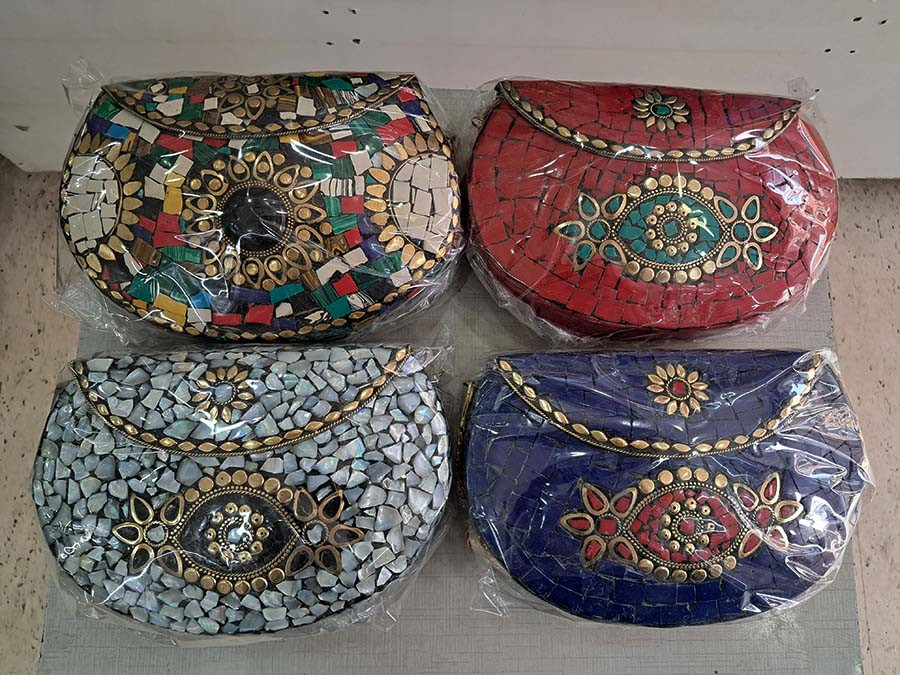 Ladies Fashion Mosaic Work Clutch  GC-BG-1053