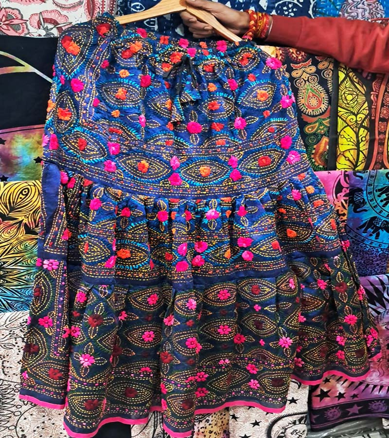 Indian Hand made Embroidery Work, Phulkari, Wholesale, Festival Clothing Skirts, Cardigan, Mirror Robe, Gift GC-AP-1514