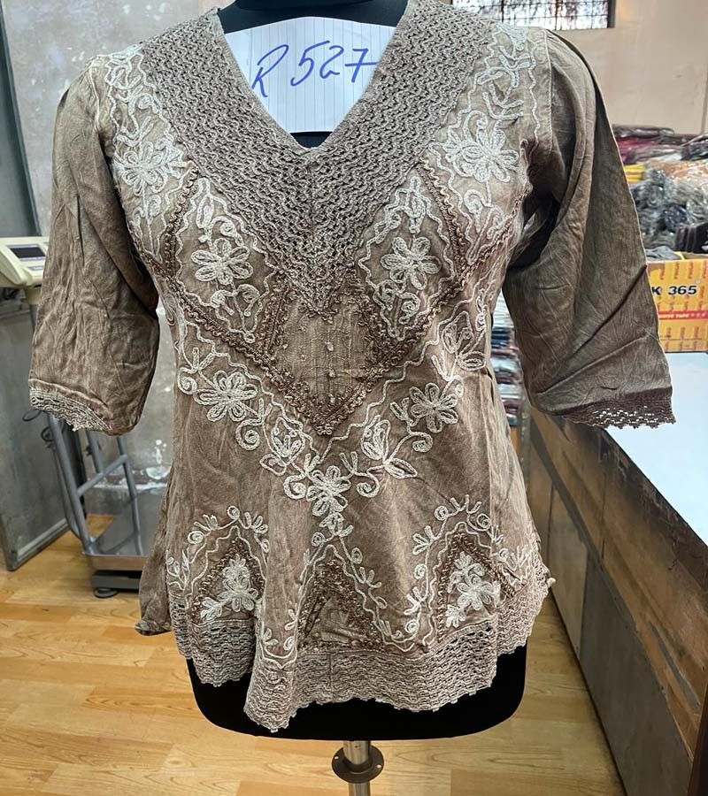 Embroidery Work Cotton Stone Wash Fabric Tops GC-AP-1288